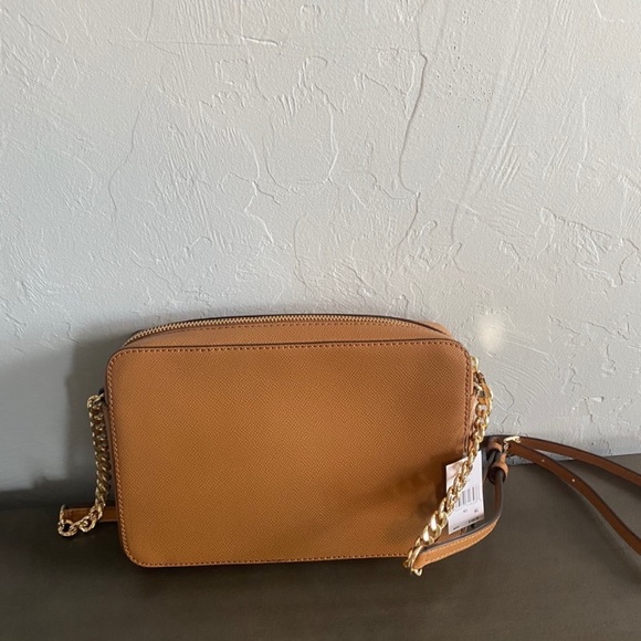 Michael Kors Acorn Tan Crossbody bag purse NWT - Picture 3 of 5